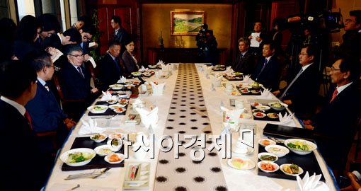 [포토]대기업CEO 만난 김중수 한국은행 총재 
