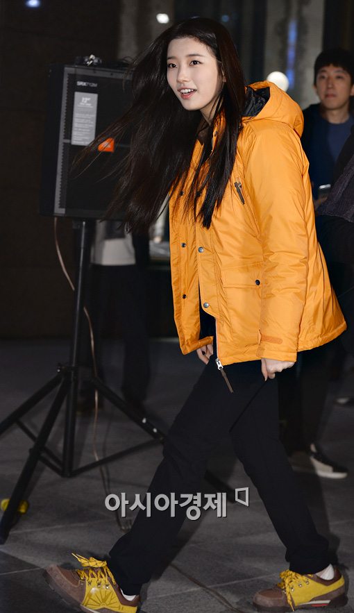 [포토]"수지 왔어요"