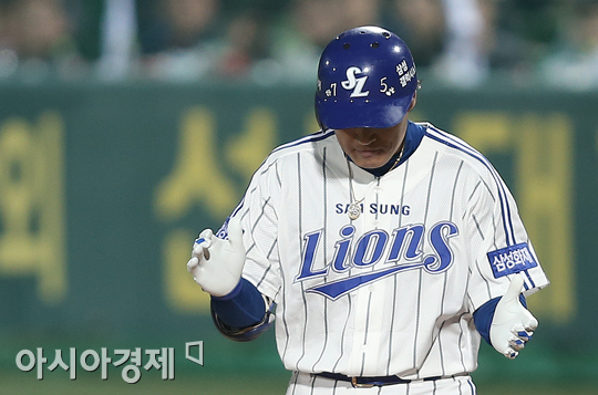 [포토] 이승엽 '오랜 침묵을 깨고'