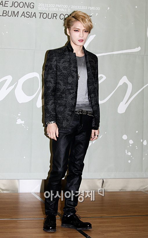 [포토]김재중, 서 있기만 해도 화보