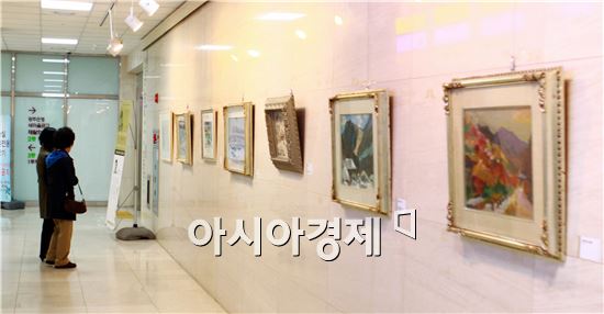 전남대병원, 고 임춘평 박사 소장전 개최