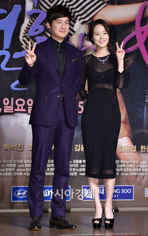 [포토]송창의-손여은, 귀엽게 브이!