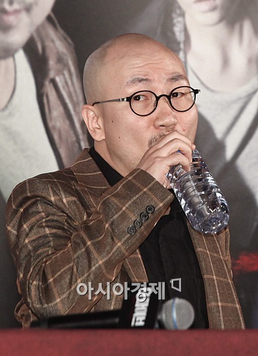 [포토]정연식 감독 '목이 타네요'