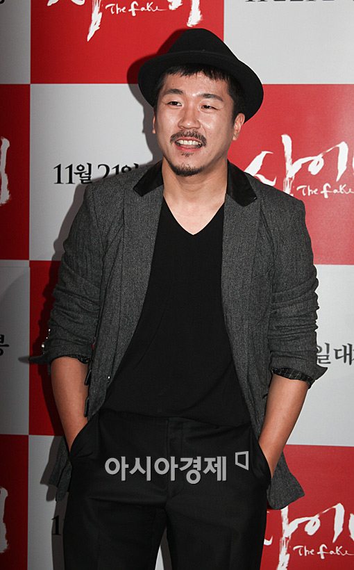 '사이비' 양익준 "욕 노하우? 안에서 끌어올리는 것 뿐"