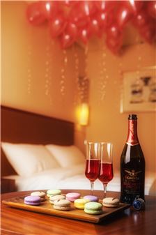 호텔가는 벌써..한 달 빠른 '크리스마스·연말 패키지' 출시