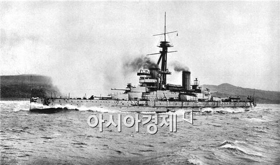 최첨단 해상무기<15>함포(Naval Gun)