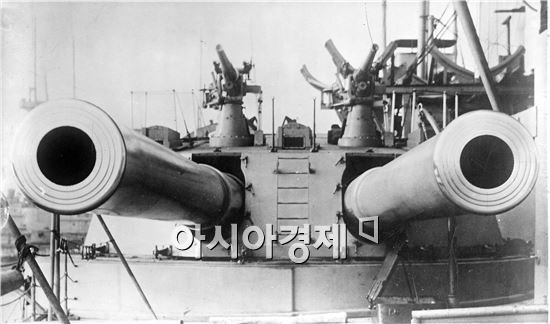 최첨단 해상무기<15>함포(Naval Gun)