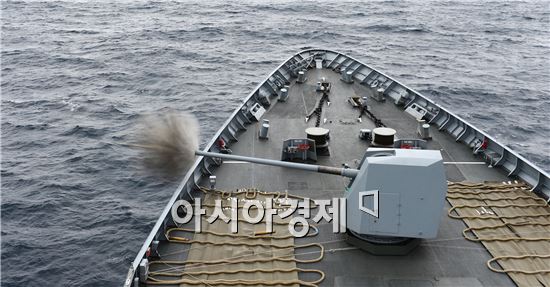 최첨단 해상무기<15>함포(Naval Gun)