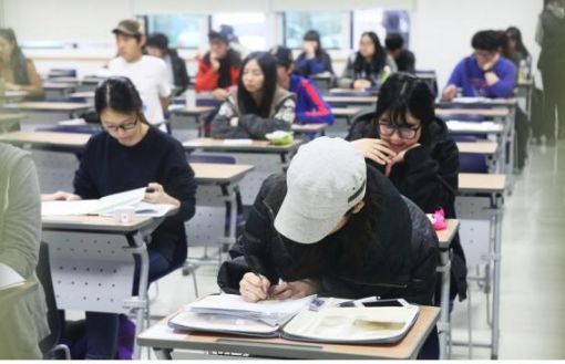수시 논술고사 시즌 본격화…대학별 출제경향은