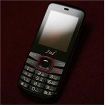 편의점 휴대폰 출시 1년…'세컨드폰' 1만6000대 판매
