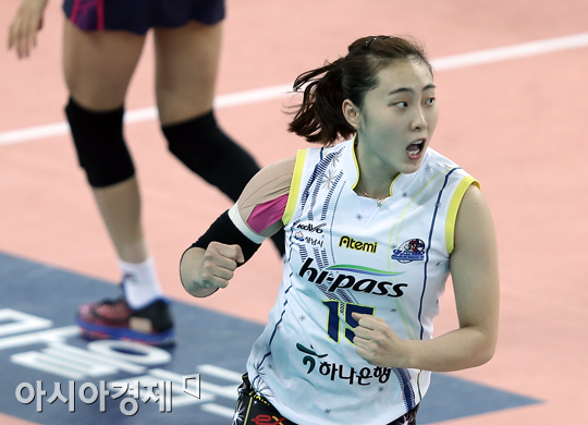 [포토] 황민경 '주먹 불끈!'