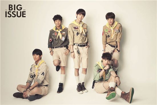 에이젝스, 홈리스 위해 '초상권' 기부… '훈훈돌' 등극