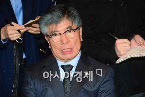 [포토]김중수, "은행들의 적극적인 역할 필요"