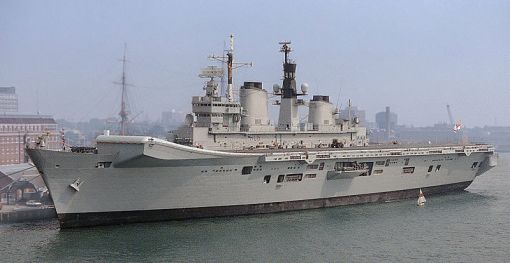 HMS 일러스트리어스함