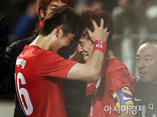 [포토] 쌍용 박치기