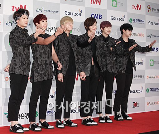 [포토]유키스, '축하공연 기대하세요'