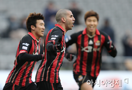[포토] 에스쿠데로 동점골 기쁨