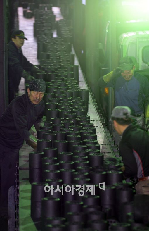 [포토]'바쁜 손 놀림'