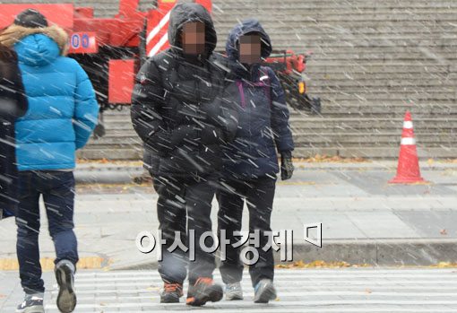 [포토]비가 아닙니다 눈입니다 