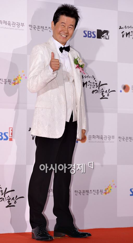 [포토]태진아, 대중문화예술상 최고!