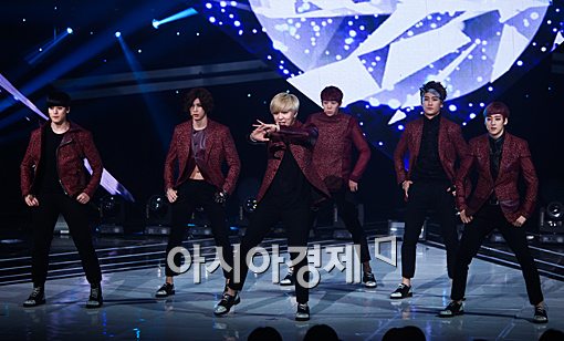 [포토]유키스, 화려한 군무