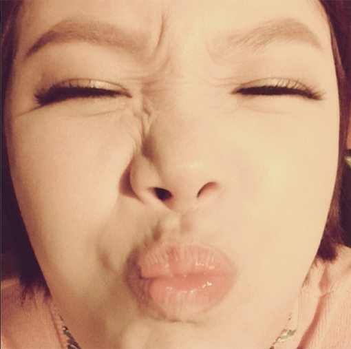 린, '못생김주의'셀카 공개 …"망가져도 귀엽네"