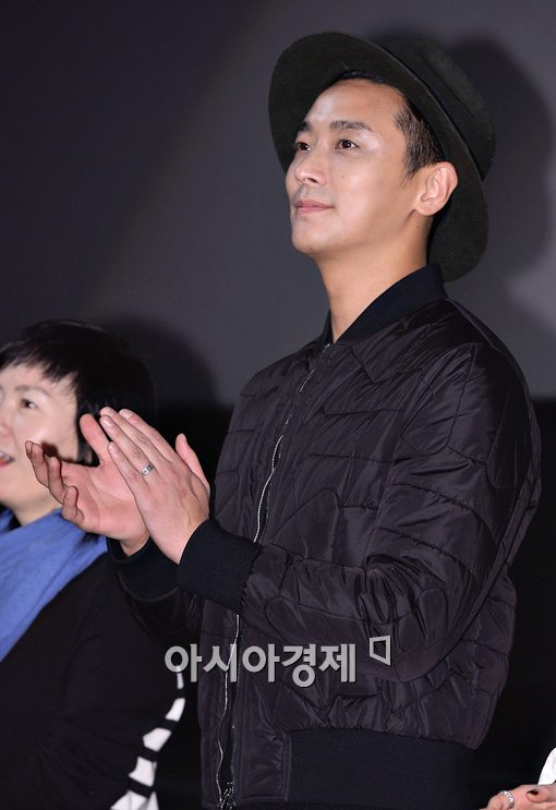 [포토]주지훈, 왼손 약지에 반지가? 