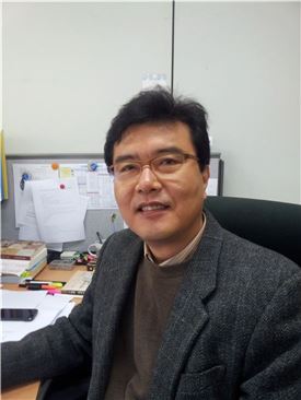 [티타임]"한국 신앙·세계관, 외국에 알리는 데 도움되길"
