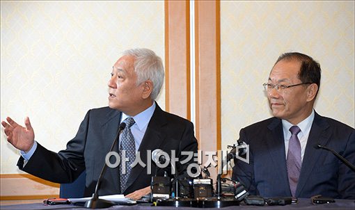 [포토]'정국 정상화 대표 회담' 시작