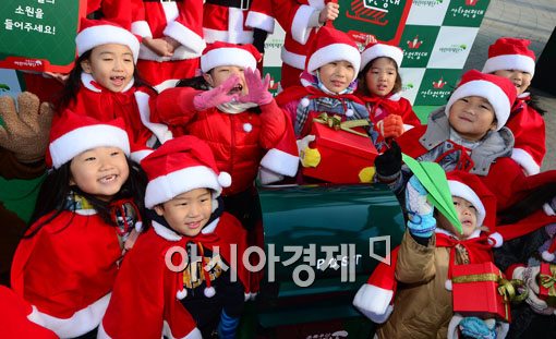 [포토]산타할아버지! 소원을 들어주세요!