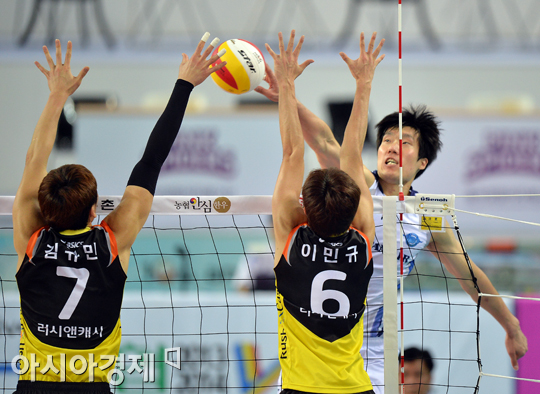 [포토] 신영수 '밀어넣기!'