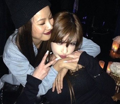 박봄, 이효리와 함께 한 'MAMA' 뒤풀이 사진 공개 '귀요미'