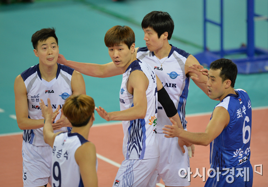 [포토] 대한항공 '완승 따내자~'