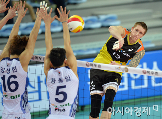 [포토] 바로티 '뚫는다!'