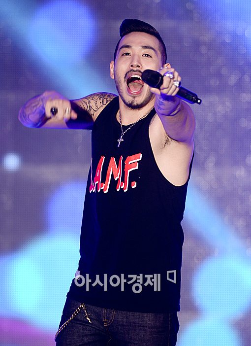 [포토]쿤타, 女心 흔드는 '카리스마 무대'