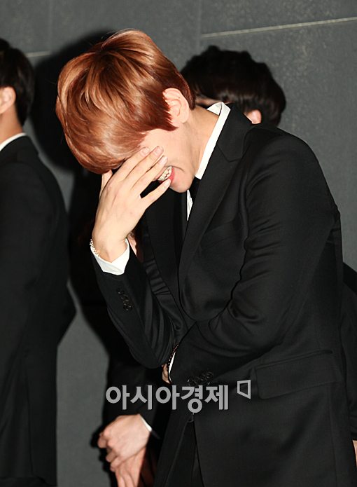 [포토]EXO 백현, 얼굴을 들 수 없어요~(EXO 쇼타임)