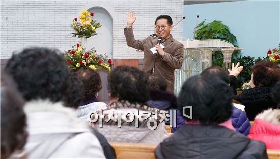 [포토]광주 동구, 제10기 산수경로대학 수료식