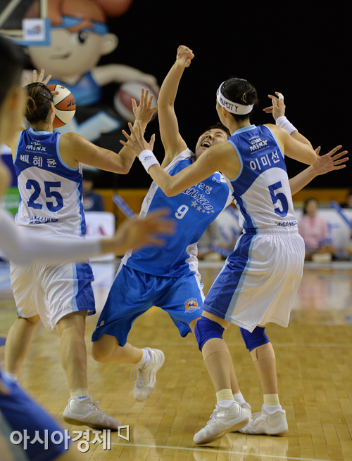 [포토] 박혜진 '너무 거칠어!'
