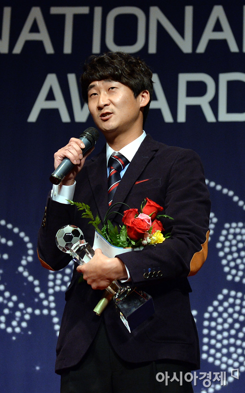 [포토] 2013 내셔널리그 MVP 김호유