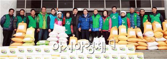 K-water 장흥수도관리단 사랑의 김장나눔행사 펼쳐