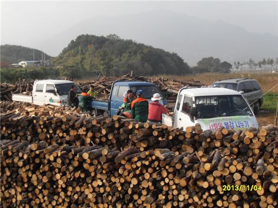 전남도, ‘사랑의 땔감 나누기’ 실시