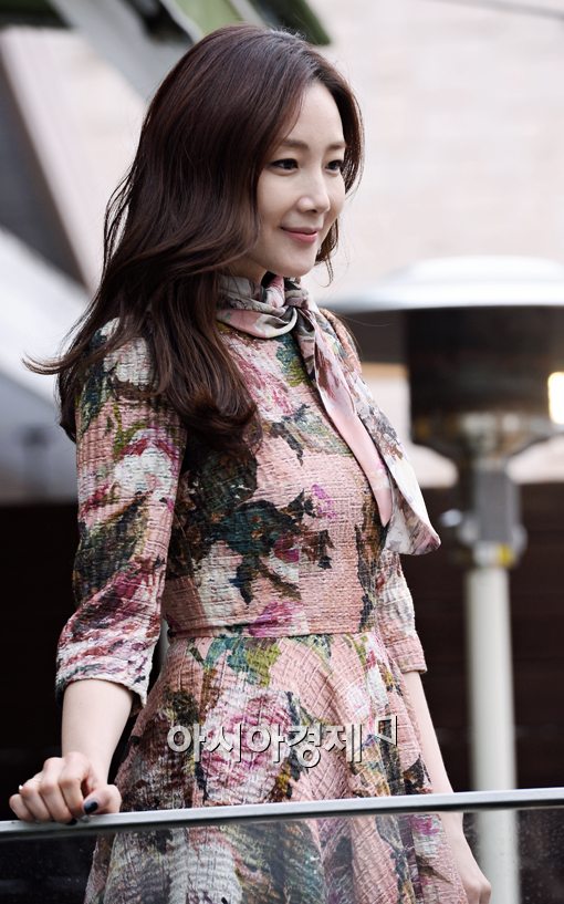 최지우 "'복녀' 보다 나은 점이요? 잘 웃잖아요"(인터뷰①)