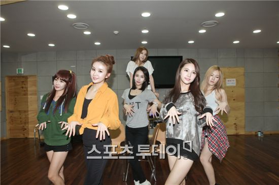 [스투매거진] '컴백' 피에스타, "데뷔 때 보다 더 떨려... 소중한 팬들 감사"