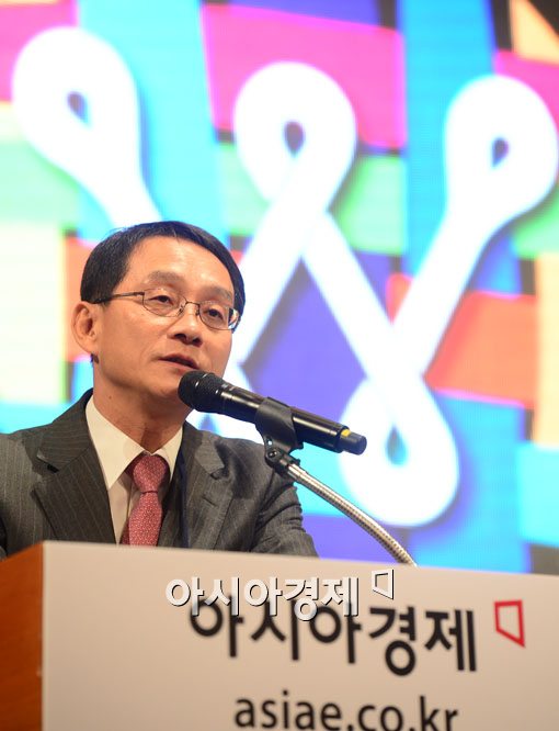 [W리더십]이세정 대표 "21세기는 여성적 리더십으로 진화중"