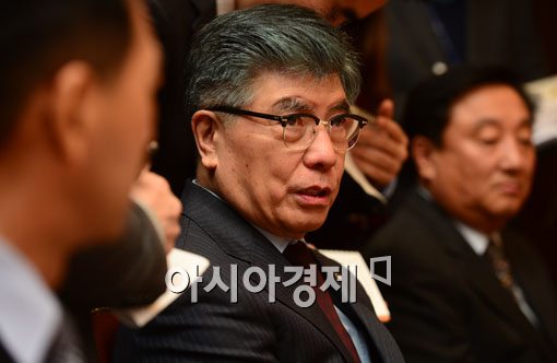 [포토]김중수 총재, "일자리 창출에 중소기업 역할 가장 중요"