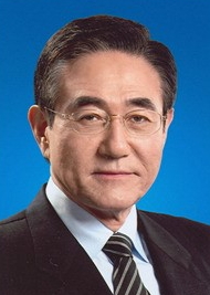 김현권 의원 "현명관 마사회장 부인 최순실 측근 3인방" 주장