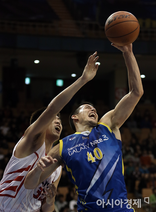 [포토] 이동준 '리바운드는 위치선정이 중요하지~'