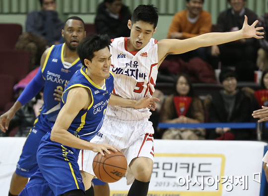 [포토] 차재영 '비켜줄래'