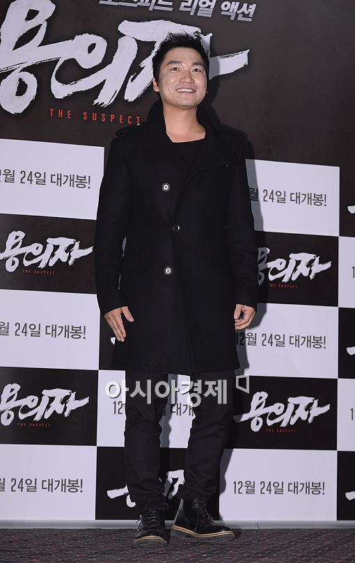 [포토]조재윤, '떨리는 포토타임'