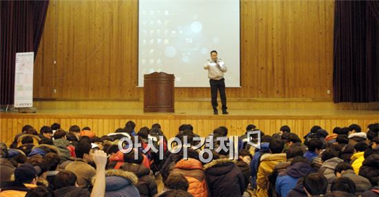 남원 경찰 , 고3수험생 대상 오토바이 안전운행 특강